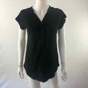 Blouse Women's Medium Black Casual Short Sleeve Zipped Up Top